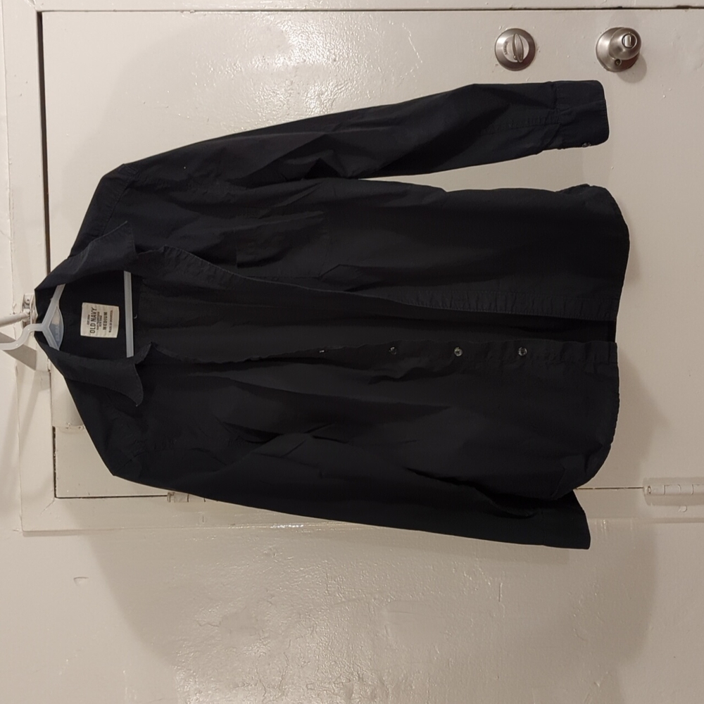 Fitted Old Navy Black Button Up